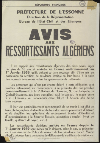 CORBEIL-ESSONNES. - Avis aux ressortissants algériens : recensement obligatoire pour les algériens de plus de 16 ans résidant en France depuis une date antérieure au 1er janvier 1969 (1969). 