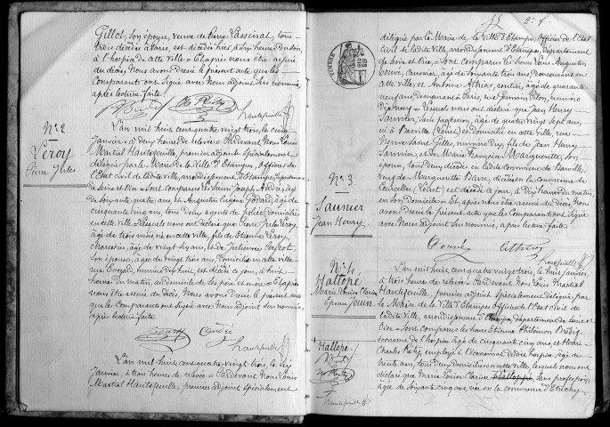 ETAMPES. Décès : registre d'état civil (1883). 