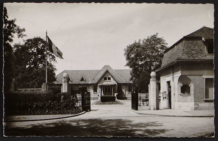 Draveil.- Champrosay. Sanatorium Joffre (5 mai 1952). 