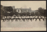 Montlhéry.- Institution Resve et Gros : Leçon de gymnastique éducative (11 juin 1913). 
