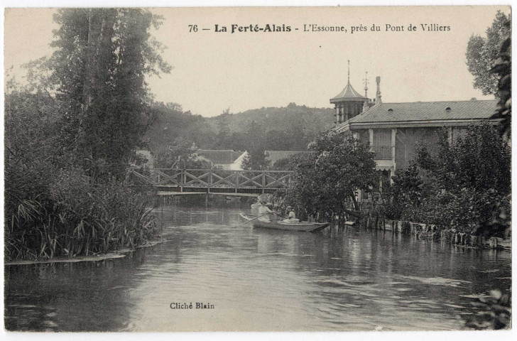 FERTE-ALAIS (LA). - L'Essonne, près du pont de Villiers [Editeur Blain]. 