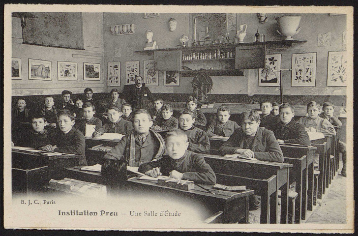 Montlhéry.- Institution Prou : Une salle d'étude (1904-1905). 