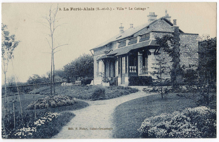 FERTE-ALAIS (LA). - Villa Le Cottage [Editeur Fichot, bleutée]. 