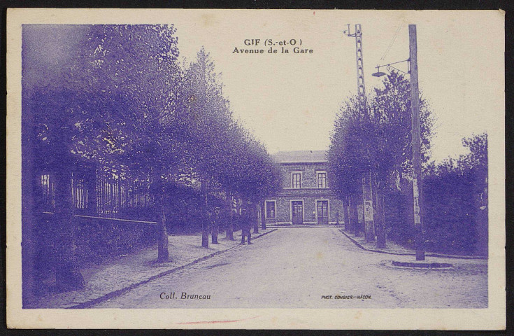 GIF-SUR-YVETTE.- Avenue de la gare [1920-1930]. 