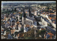 DOURDAN. - Vue générale aérienne, l'église Saint-Germain, le château. Editeur Combier, 1969, 1 timbre à 40 centimes, couleur. 