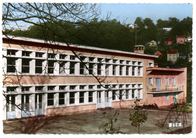 ORSAY. - Groupe scolaire (filles). Edition Alfa, Maison-Alfort. 