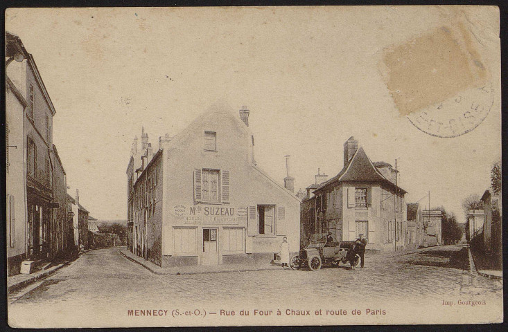 MENNECY.- Rue du four à chaux et route de Paris (15 août 1916).