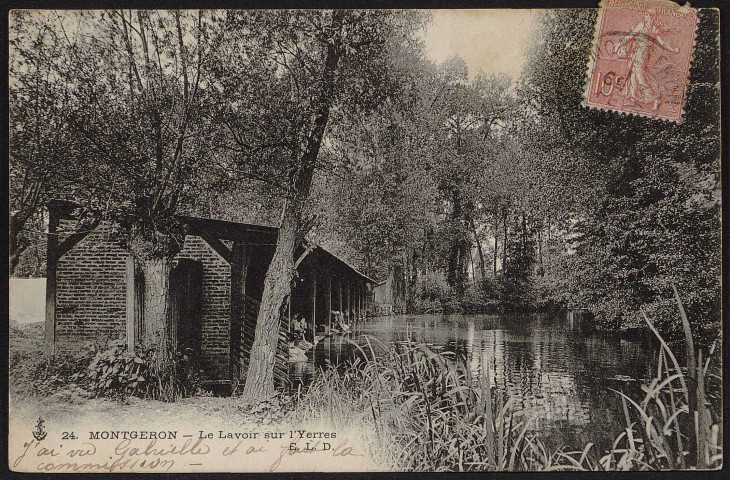 MONTGERON.- Le lavoir sur l'Yerres, 1906.