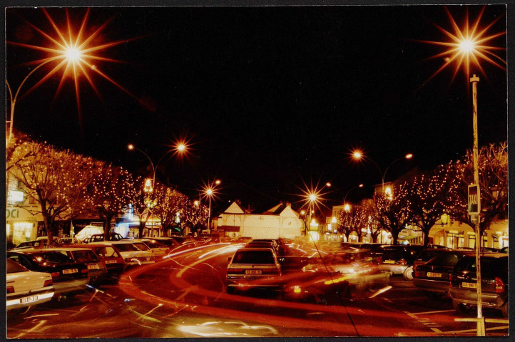 Montlhéry.- La place et les illuminations de fin d'année [2002-2009]. 