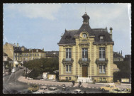 BRUNOY. - La mairie. Editeur Combier Impr., Mâcon, 1962, colorisée. 