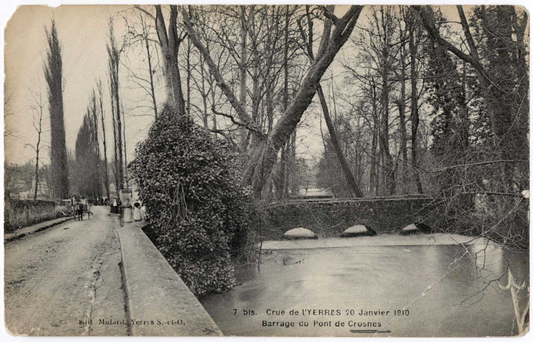CROSNE. - Crue de l'Yerres, 20 janvier 1910, barrage du pont de Crosnes, Mulard. 