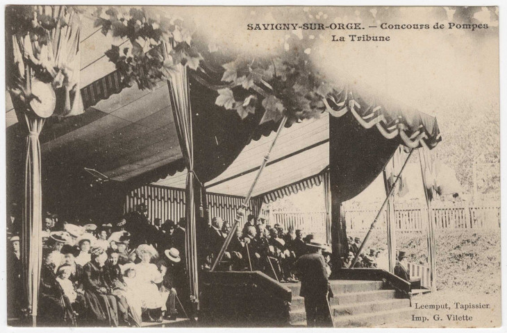 SAVIGNY-SUR-ORGE. - Concours de Pompes. La tribune [Imp. G. Villette].]. 