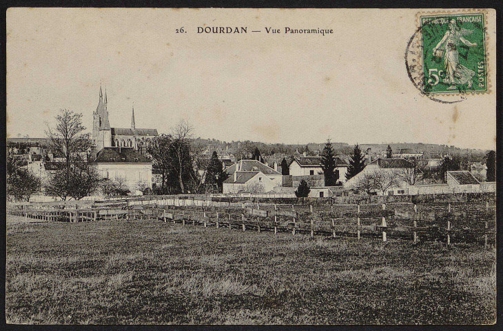 Dourdan .- Vue panoramique (1910). 