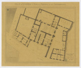 Le tribunal et les gendarmeries d'ETAMPES dressé par l'architecte ANJUBERT, 1889. Ech. 0, 01/pm. Calque. N et B. Dim. 0,60 x 0,72. 