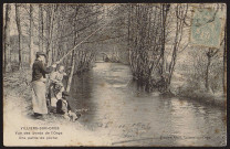 VILLIERS-SUR-ORGE.- Vue des bords de l'Orge : Une partie de pêche (6 novembre 1906).