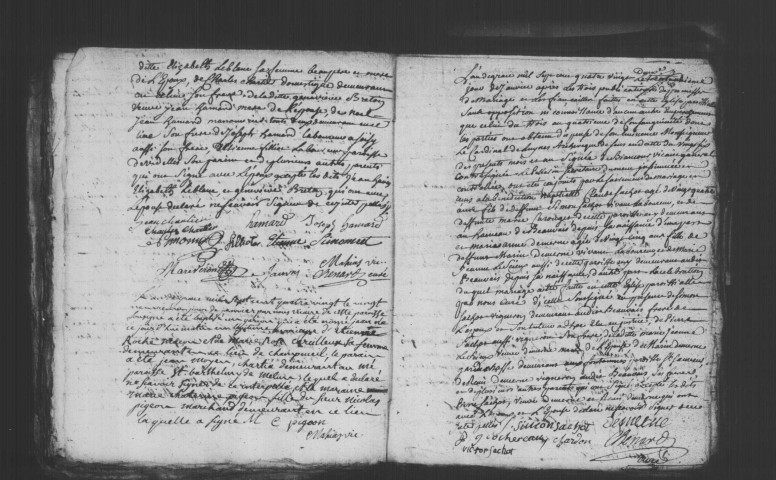 CHAMPCUEIL. - Paroisse Notre-Dame : Baptêmes, mariages, sépultures : registre paroissial (1763-1780). 