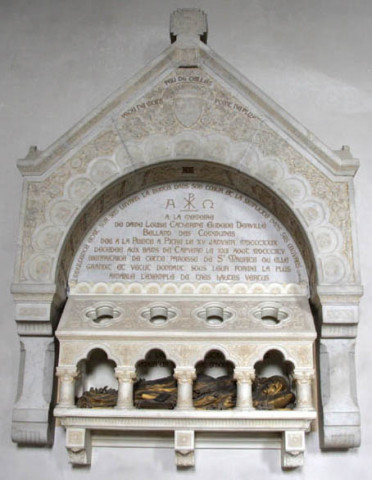 monument funéraire : Louise Catherine Eudoxie Dervillé