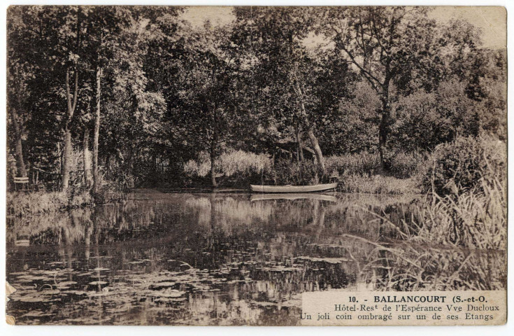 BALLANCOURT-SUR-ESSONNE. - Un joli coin ombragé sur un de ses étangs, Vve Ducloux, 1937, 13 lignes, sépia. 