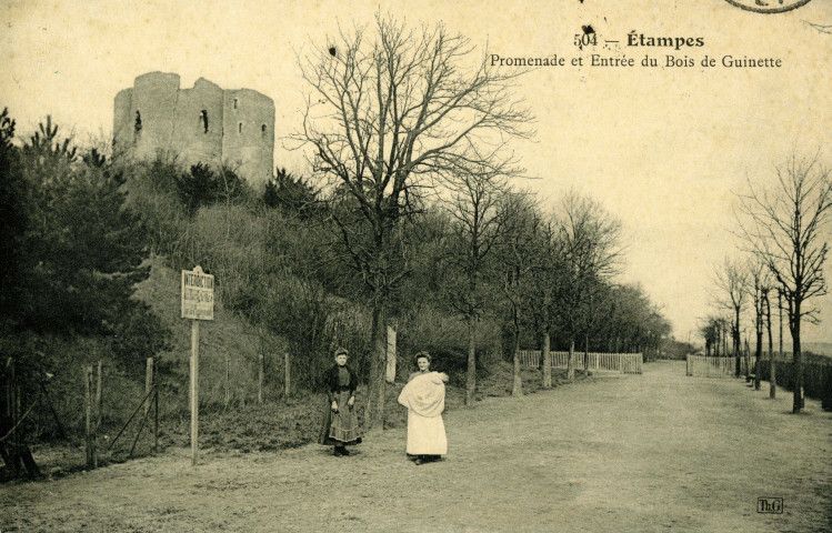 ETAMPES. - Promenade et entrée du bois de Guinette [Editeur Th. G., 1913, timbre à 10 centimes]. 