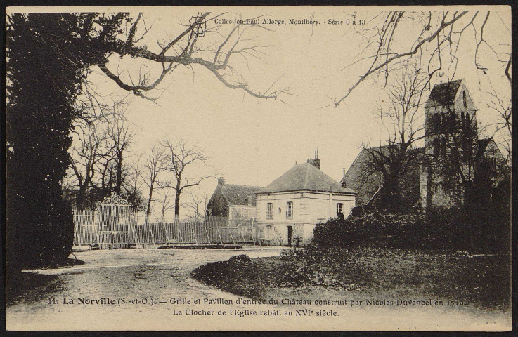 NORVILLE (LA).- Le château : grille et pavillon d'entrée [1904-1919].