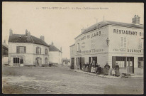 VERT-LE-PETIT.- La place et le café-restaurant Bourdon (mars 1906).