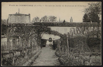 Draveil.- Un coin du jardin du restaurant de l'Ermitage [1920-1930]. 