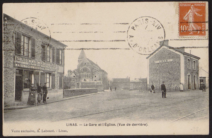 Linas.- La gare et l'église (7 octobre 1917) . 