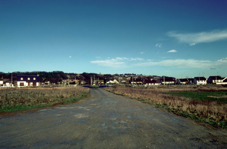ETRECHY. - Le quartier du Roussay (janvier 1980). 