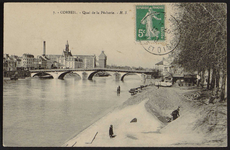 Corbeil-Essonnes.- Quai de la Pêcherie (1910). 