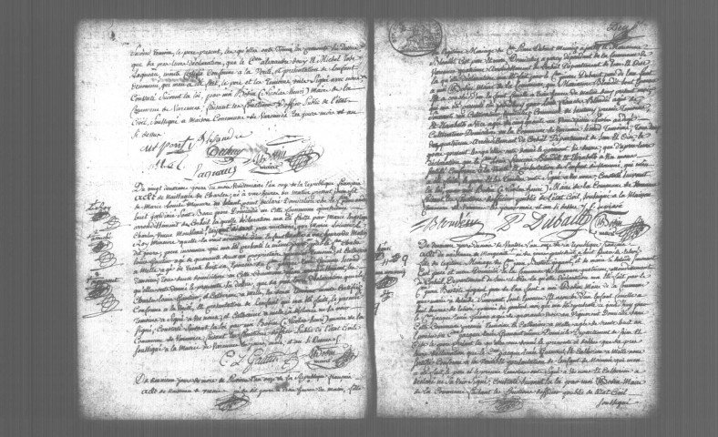 VARENNES-JARCY. Naissances, mariages, décès : registre d'état civil (an XI-1819). 