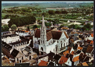 Etampes.- Vue aérienne sur l'église [1970-1980]. 
