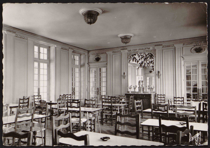 RIS-ORANGIS.- Fondation DRANEM : la salle à manger (16 mai 1963).