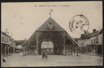 MILLY-LA-FORET.- La halle (18 octobre 1916).