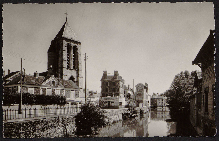 Corbeil-Essonnes.- L'église saint-Spire et les bords de l'Essonne. 