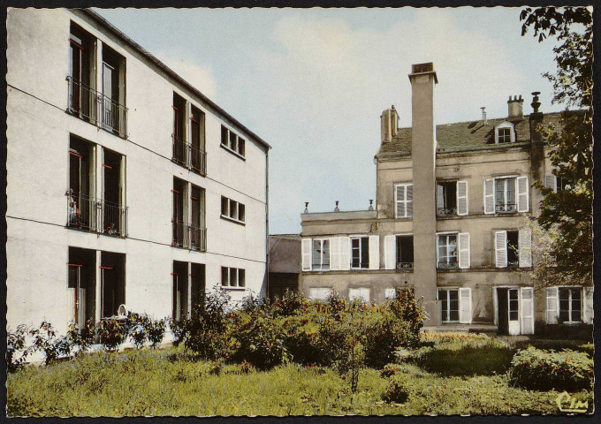 MORANGIS.- Clinique Saint-Louis [1964-1972].