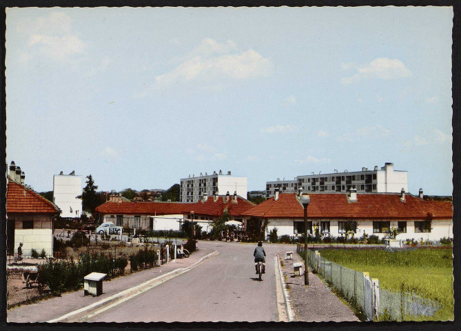 Ballancourt-sur-Essonne.- Les nouveaux immeubles [1960-1975]. 