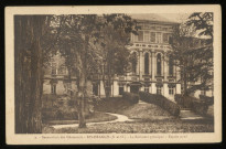 RIS-ORANGIS. - Sanatorium des cheminots, bâtiment principal, façade nord. (Edition Art et technique, 1938, sépia.) 