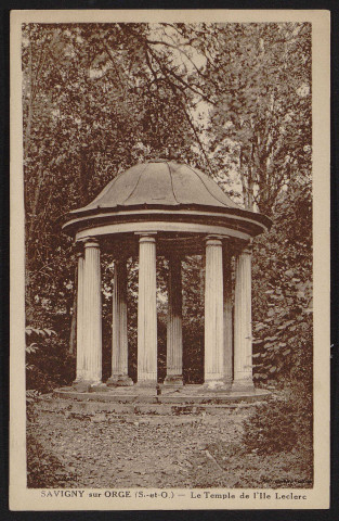 SAVIGNY-SUR-ORGE .- Le Temple de l'île Leclerc (3 mai 1937). 