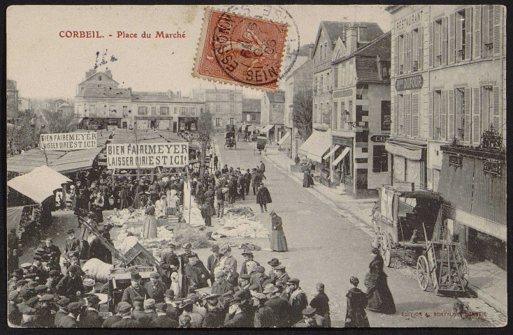 Corbeil-Essonnes.- Place du marché (26 octobre 1906). 