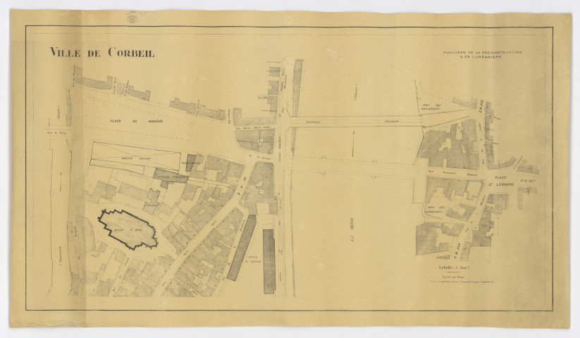 Fonds de plan de CORBEIL, dessiné par R. CHAMPION, géomètre, Ministère de la Reconstruction et de l'Urbanisme, 1947. Ech. 1/500. N et B. Dim. 0,55 x 0,96. 