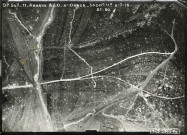 Observation aérienne, vue aérienne des abords et tranchées d'Ormes (Marne) : photographie noir et blanc (9 juillet 1916).