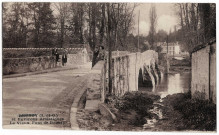 BOUSSY-SAINT-ANTOINE. - Le vieux pont de Boussy, Caussat, 1932, 12 lignes, 10 c, ad. 