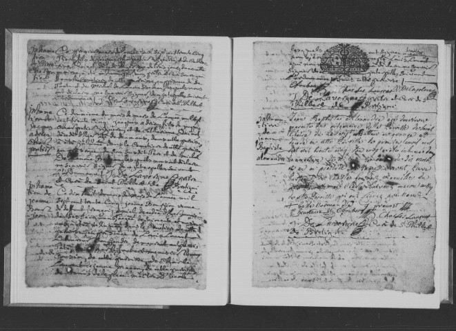 BRETIGNY-SUR-ORGE, paroisse Saint-Philibert. - Registres paroissiaux : baptêmes, mariages, sépultures [février 1735-1745, 1746-1759] [documents originaux conservés aux Archives municipales de Brétigny-sur-Orge]. 