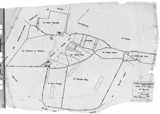 SAINT-JEAN-DE-BEAUREGARD . - Cadastre révisé pour 1932 : plan du tableau d'assemblage, plans de la section A Villeziers 1ère feuille, idem 2ème feuille, section B la Grange aux Moines, section C le Village, [5 plans]. 