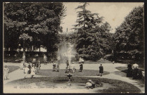 Corbeil-Essonnes.- Square Saint-Jean [1904-1910]. 
