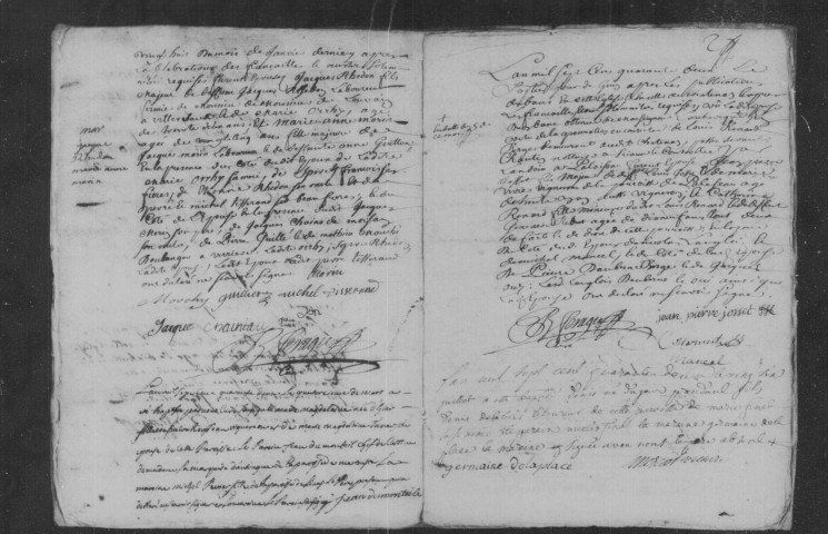 NOZAY. Paroisse Saint-Germaind'Auxerre : Baptêmes, mariages, sépultures : registre paroissial (1692-1742). [Lacunes : B.M.S. (1696-1699, 1717-1736)]. 