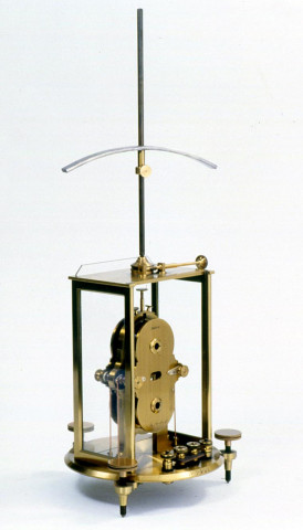 galvanomètre Thomson et sa boîte d'accessoires