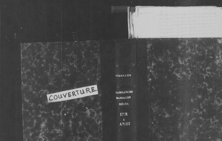 VIDELLES. Paroisse Saint-Léonard : Baptêmes, mariages, sépultures : registre paroissial ; naissances, mariages, décès (1771-an III). 