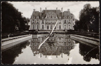 Brétigny-sur-Orge.- Pensionnat de Passy-Brétigny : façade nord du château [1950-1960]. 