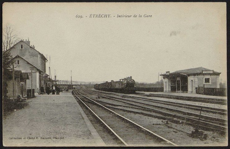 Etrechy.- Intérieur de la gare [1909-1914]. 